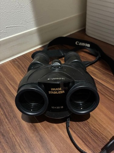 Canon 10x30 image - 10x30,